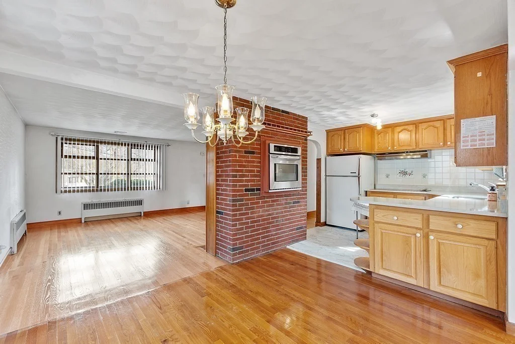 3 Melo Rd, Woburn