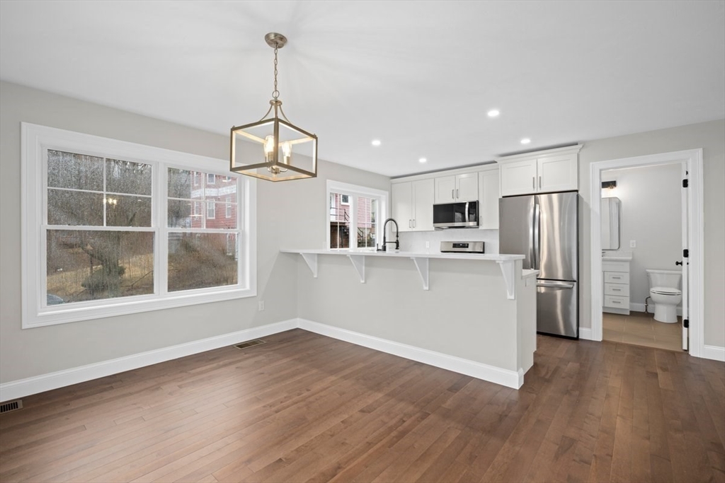 33 Third St, Worcester