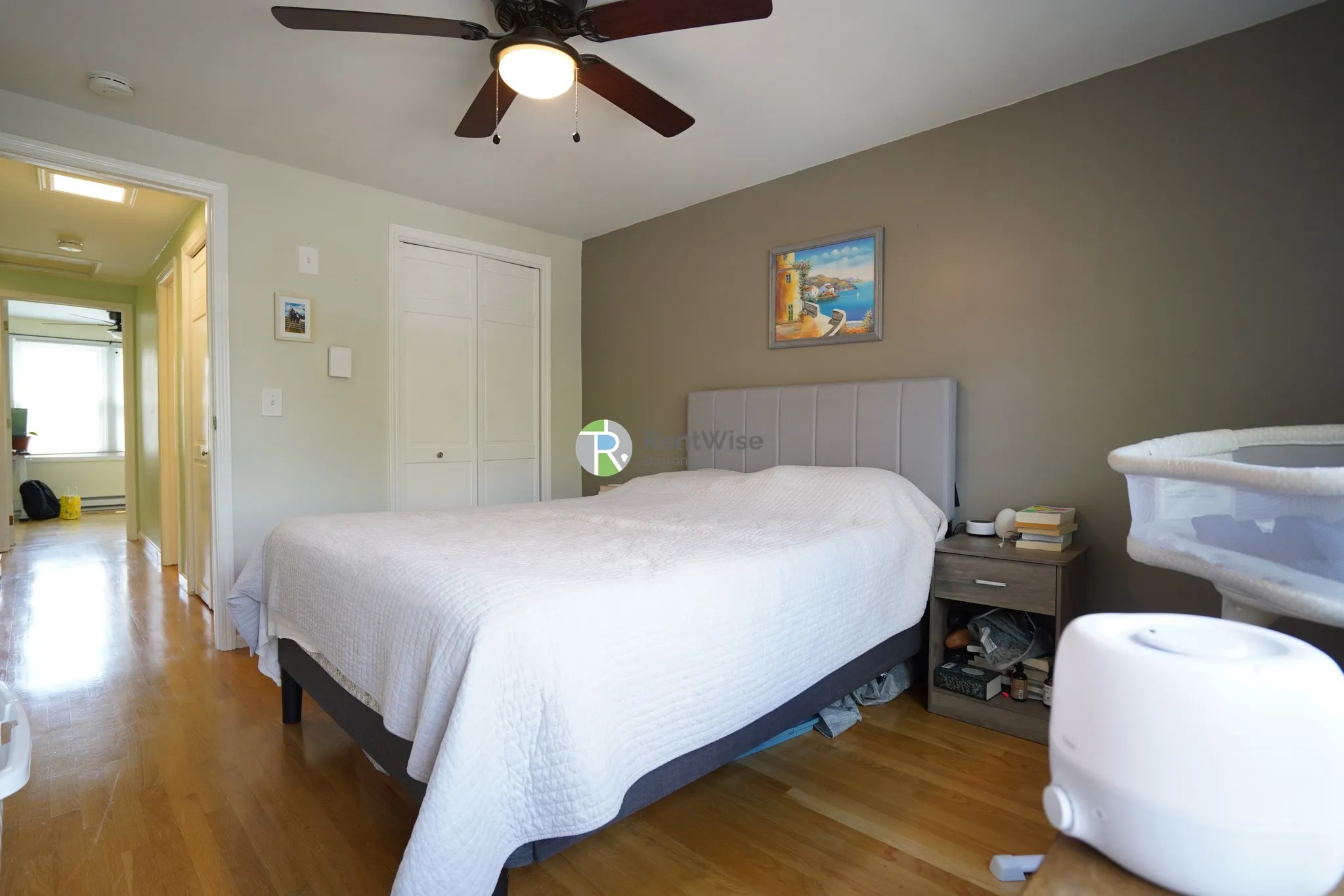 77 Knowlton St, East Somerville