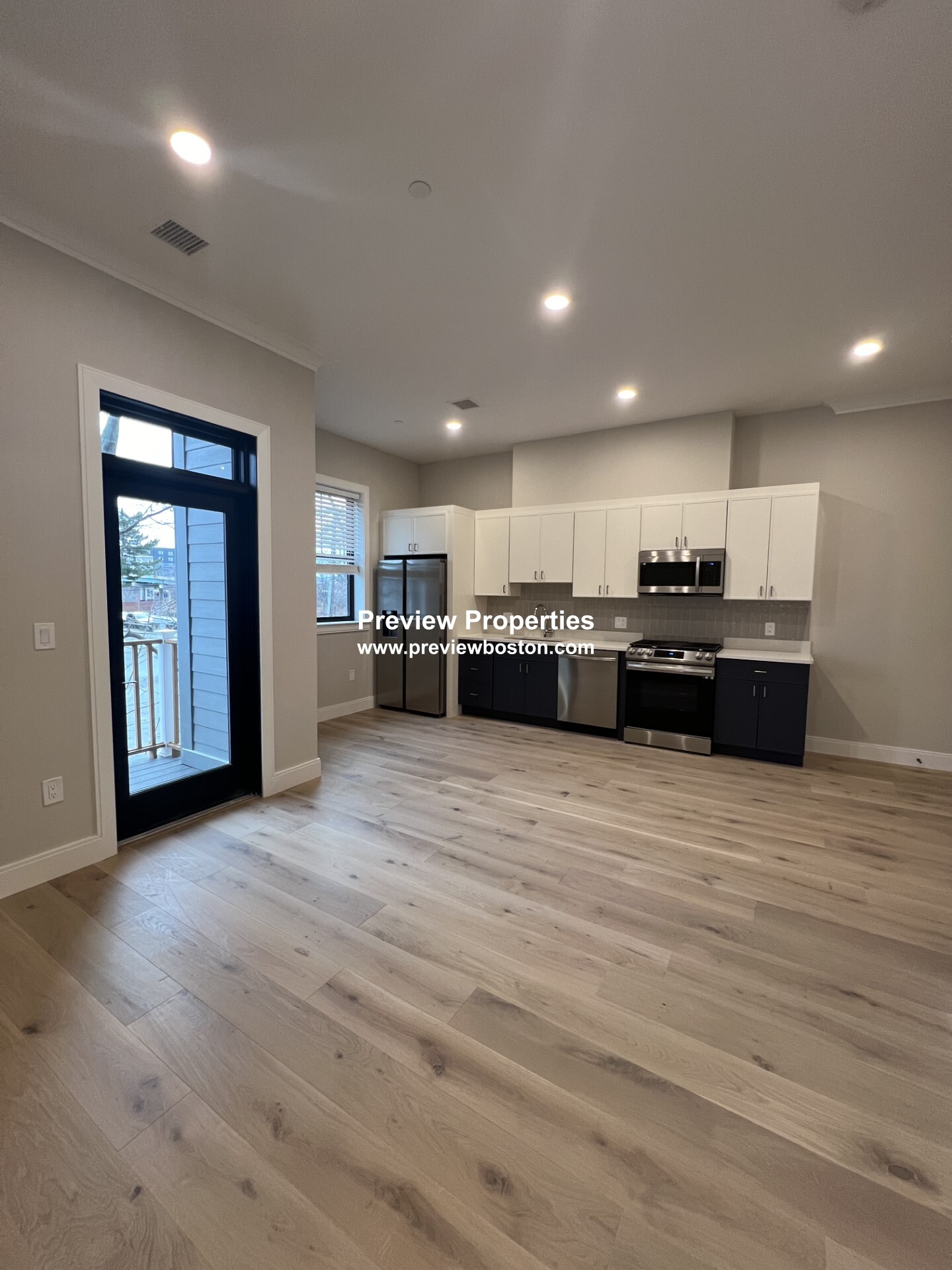 157 Everett St, Allston