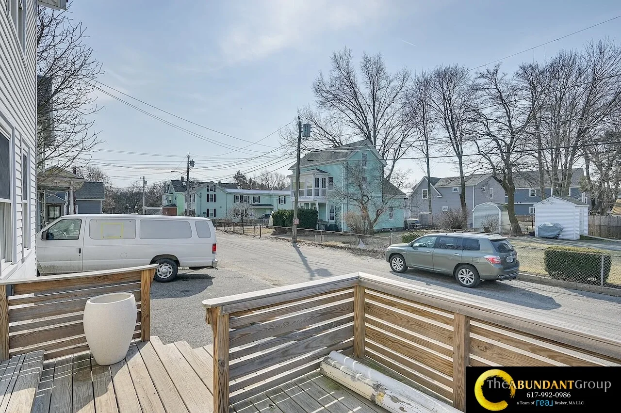 44 Cottage St, Watertown