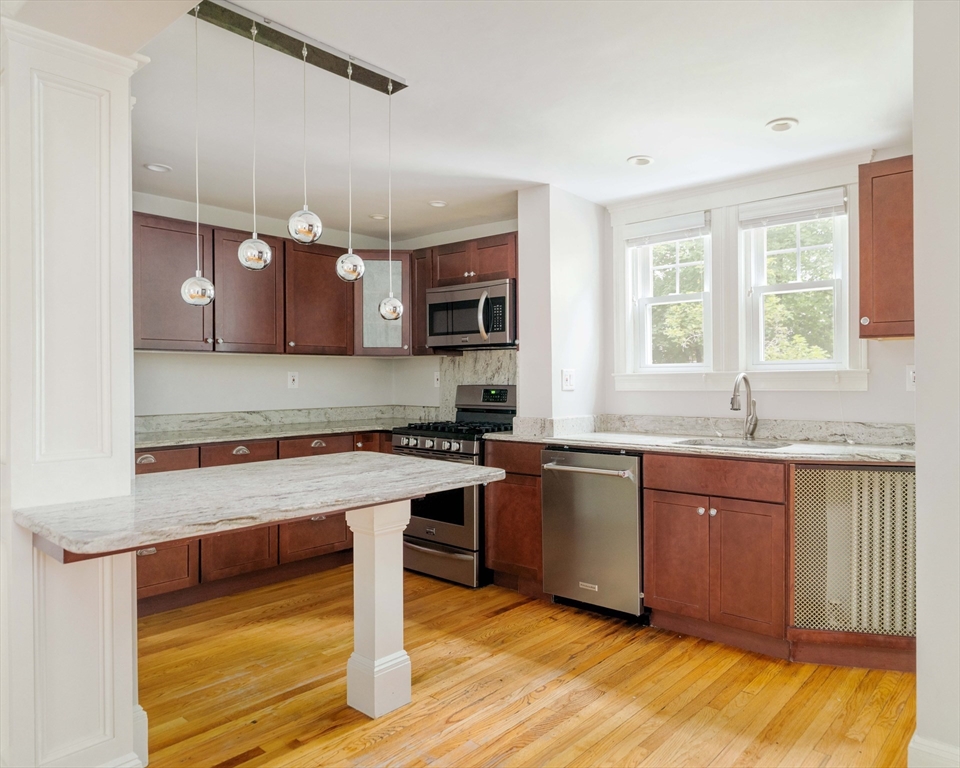 16 Chapin Rd, Newton Center