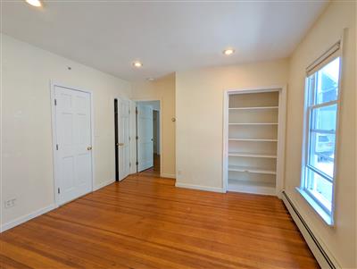 27 Locke St, North Cambridge