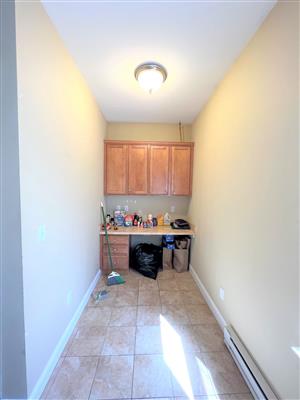 223 Holland St, Teele Square