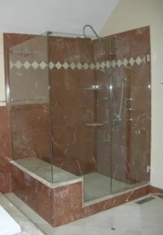 130 East Emerson, Lexington