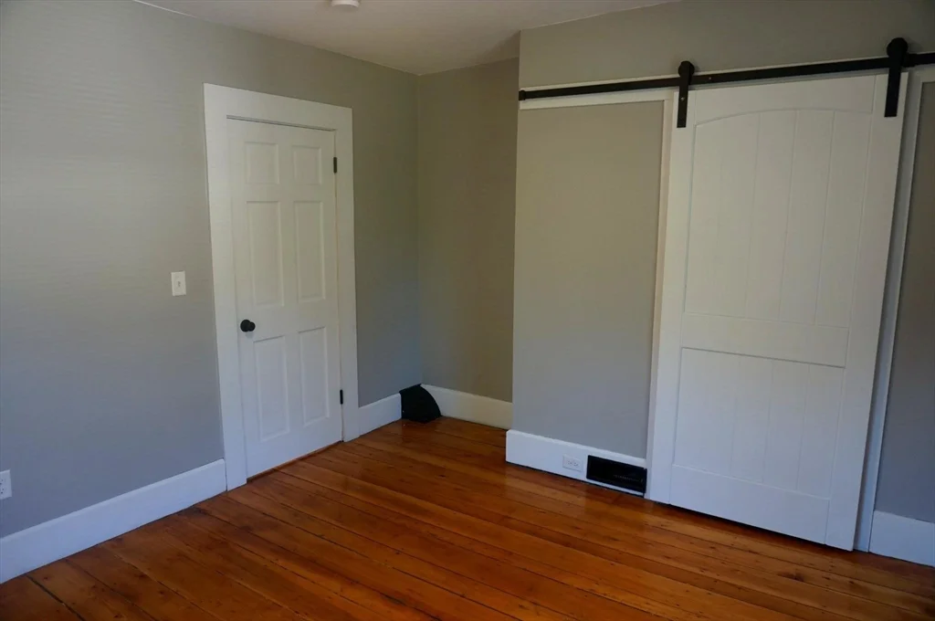 67 Mill St, Pepperell