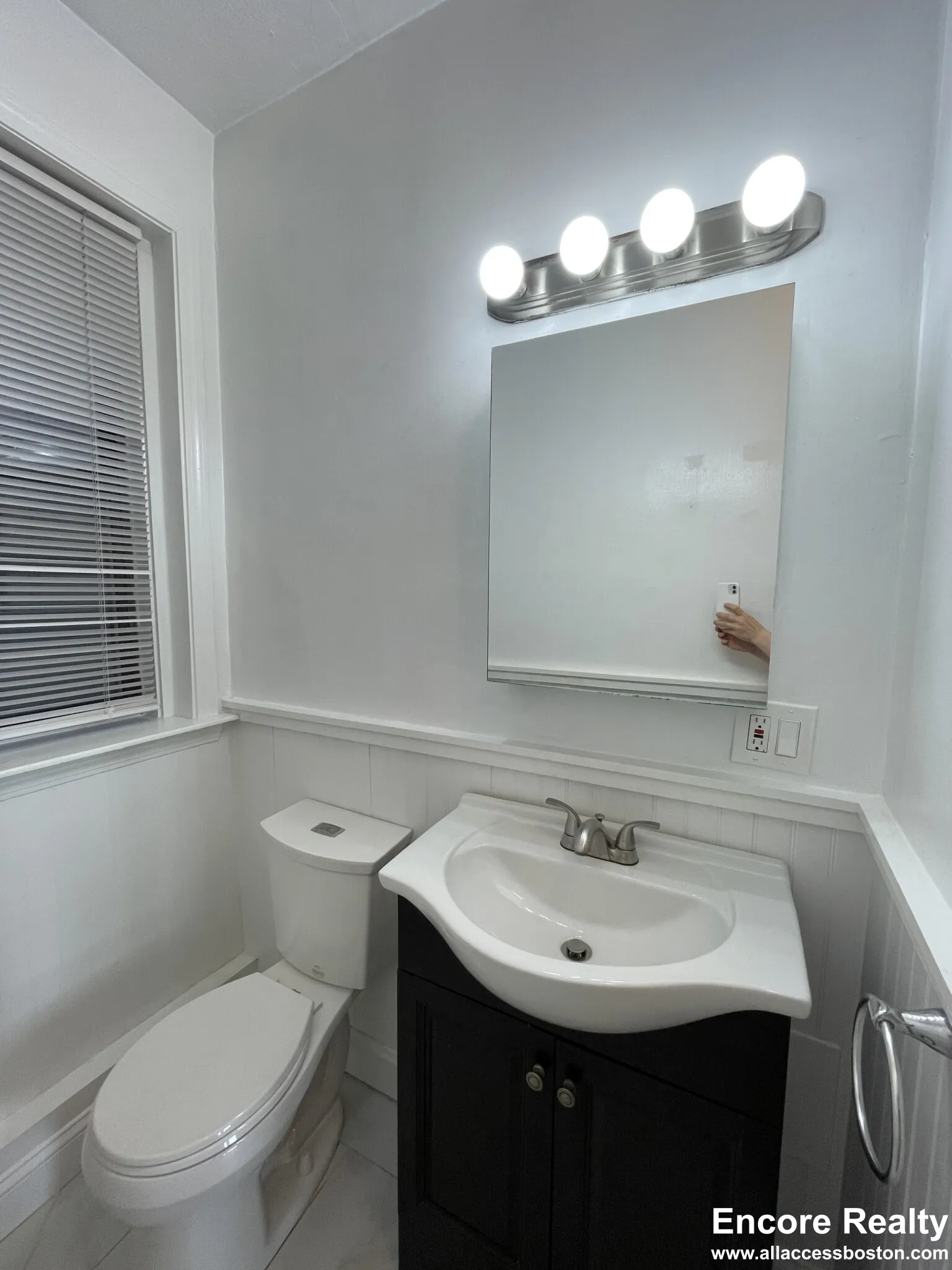 19 Peterborough St, Fenway