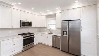 2 Rossmore Rd, Jamaica Plain