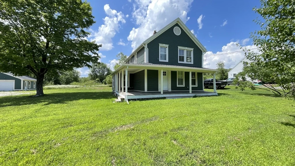 61 Hastings Rd, Southwick