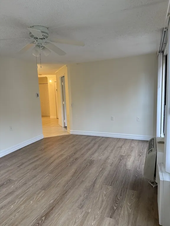 112 Centre St, North Brookline