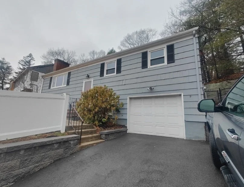 619 Boylston, Newton