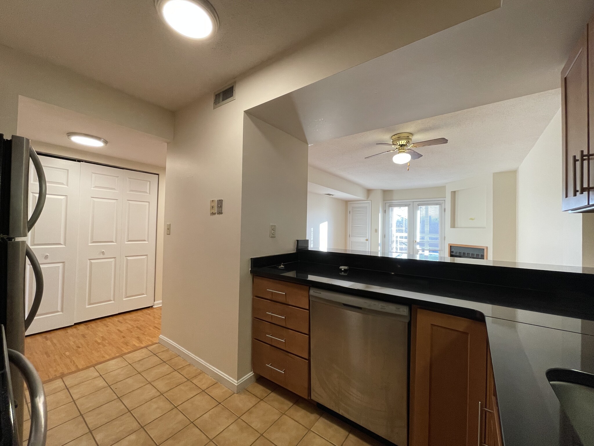 345 Franklin St, Central Square