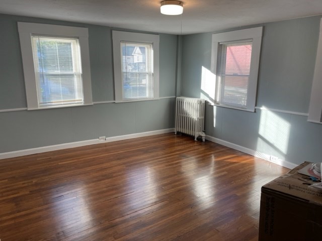 562 Lincoln Ave, Saugus