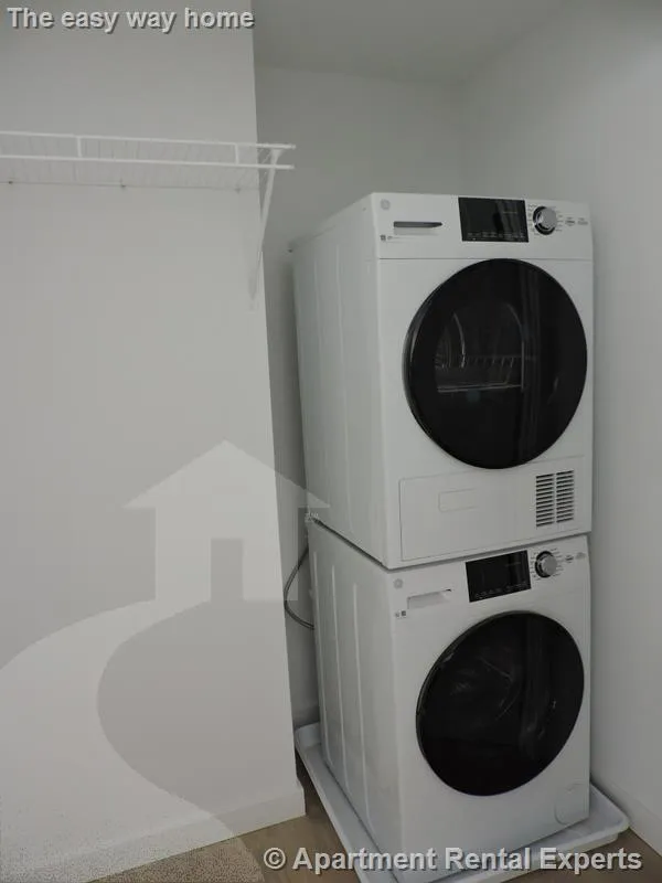 10 Soden St, Central Square