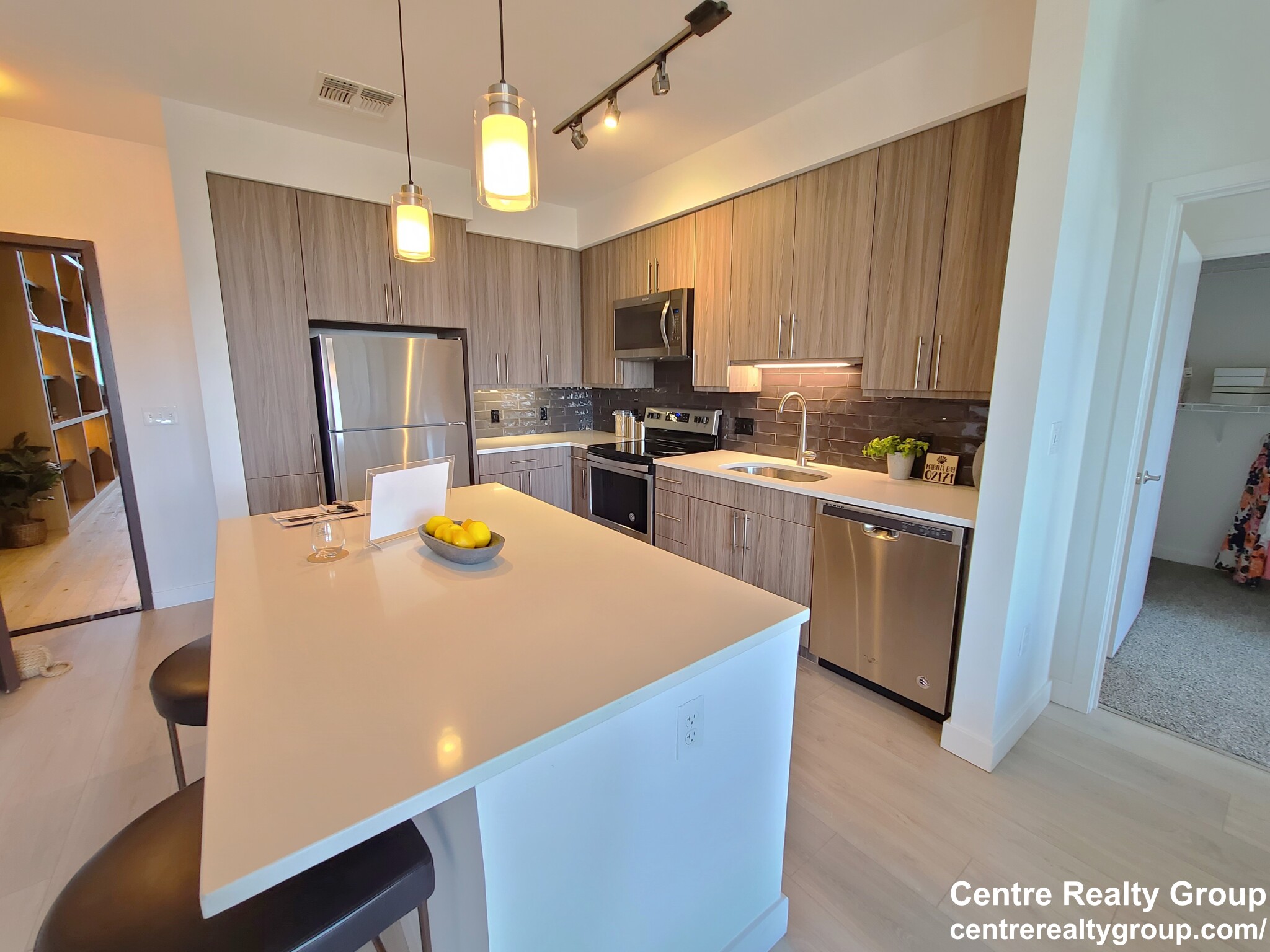 552 Victory Rd, Marina Bay