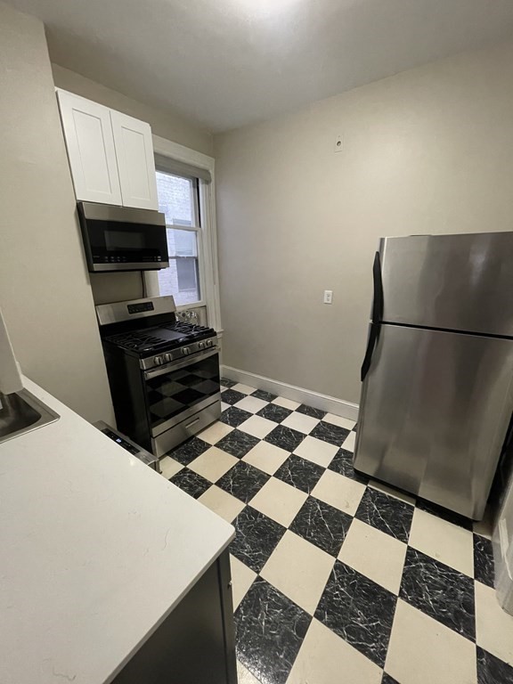 1060 Beacon St, Coolidge Corner