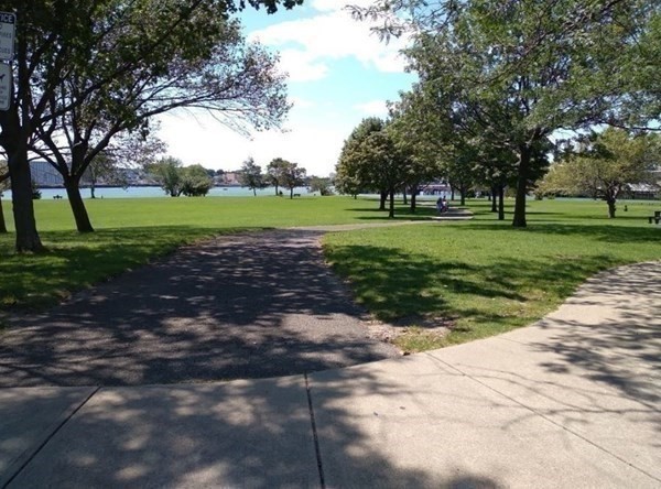 100 Captain's Row, Chelsea