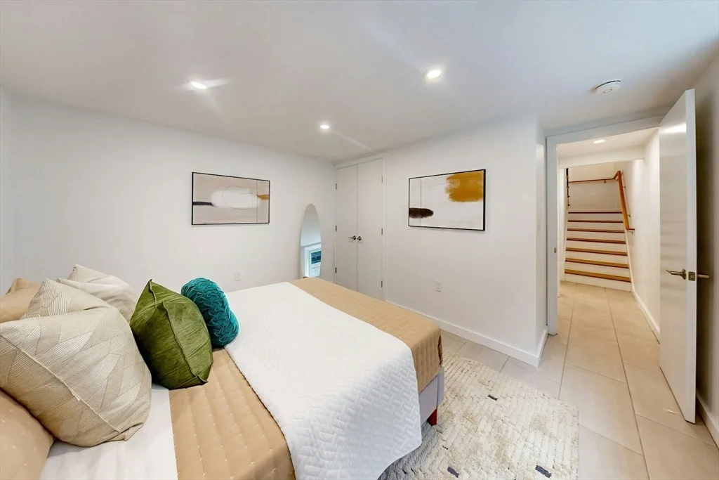 213 Third St, East Cambridge