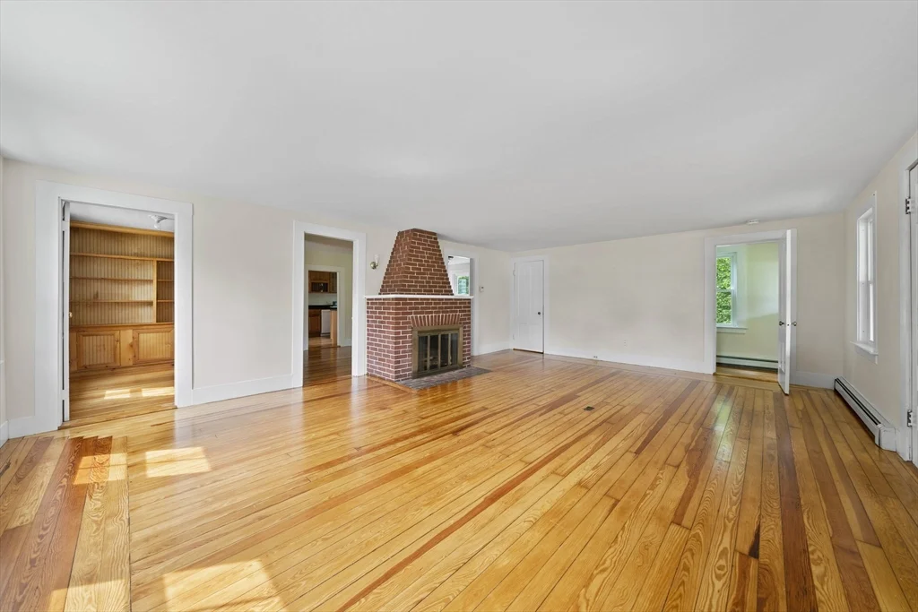 17 Lovers Ln, Duxbury