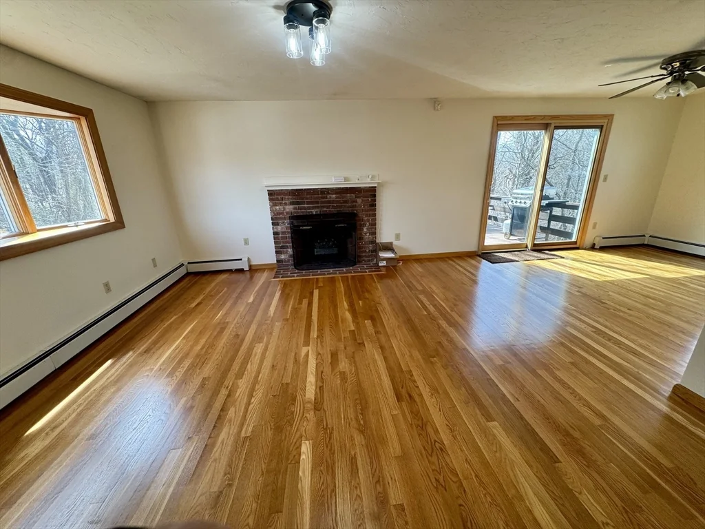 15 Curlew St, West Roxbury