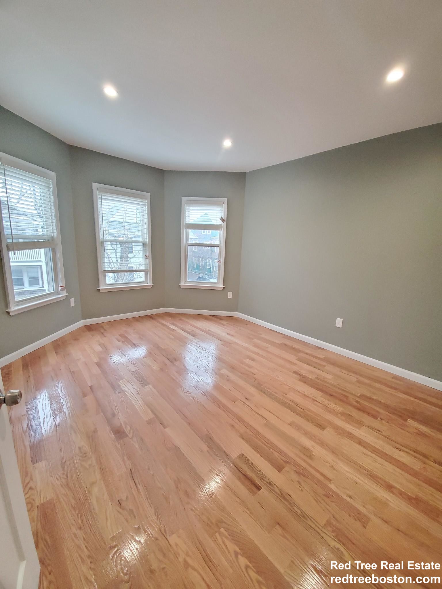 296 Brookline St, Cambridgeport