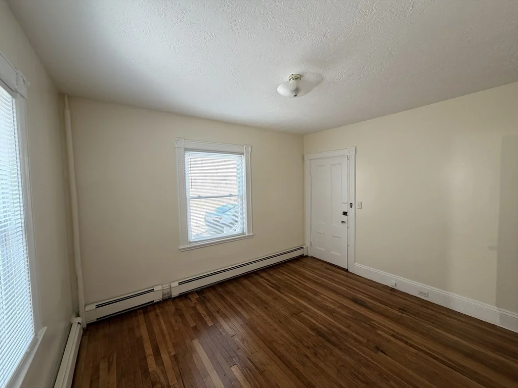 16 Franklin Pl, Quincy