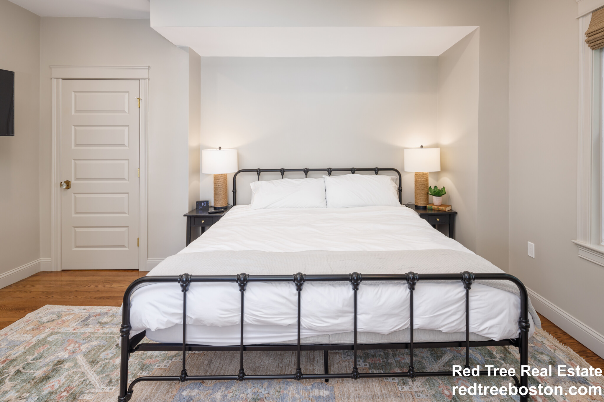 44 Winslow Rd, North Brookline