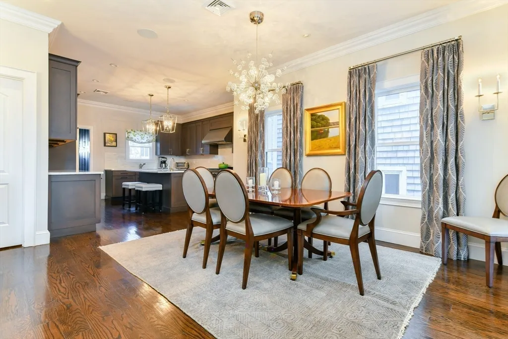 846 East Broadway, South Boston