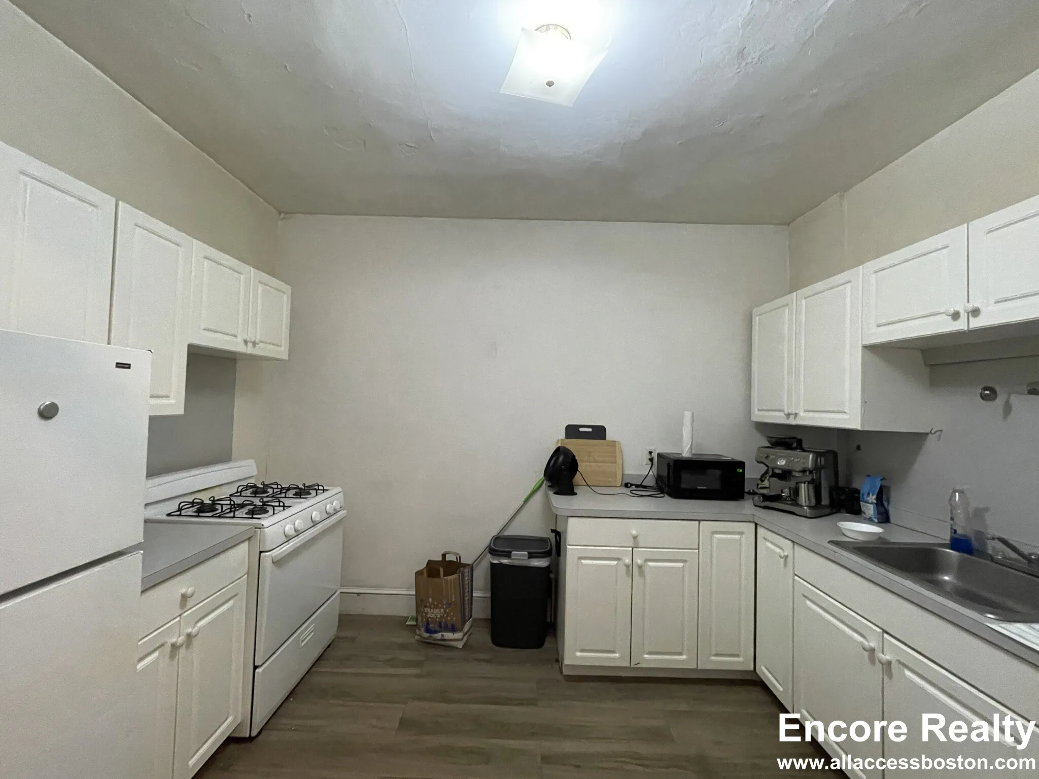 54 Egmont St, North Brookline