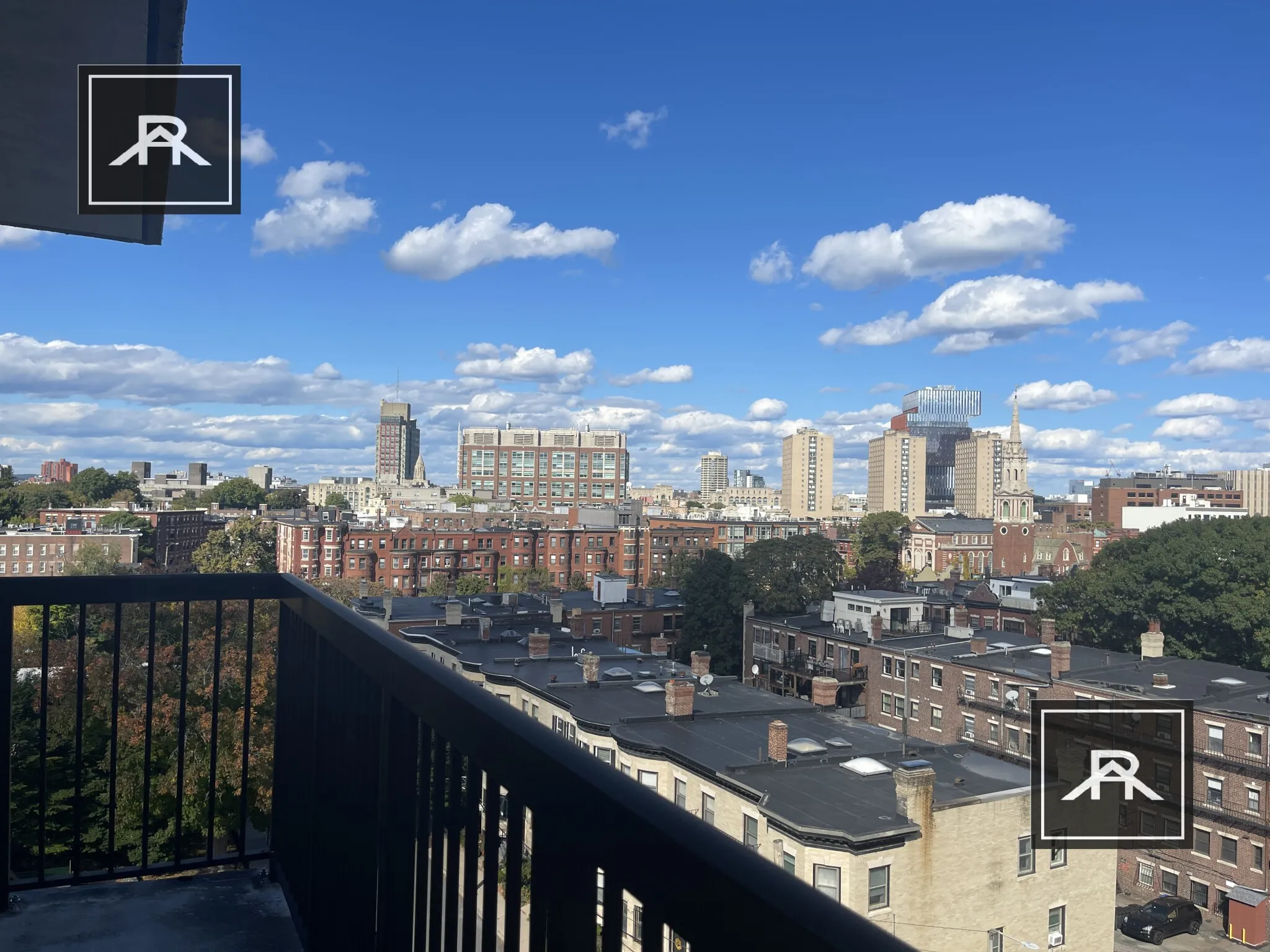 101 Monmouth St, Longwood