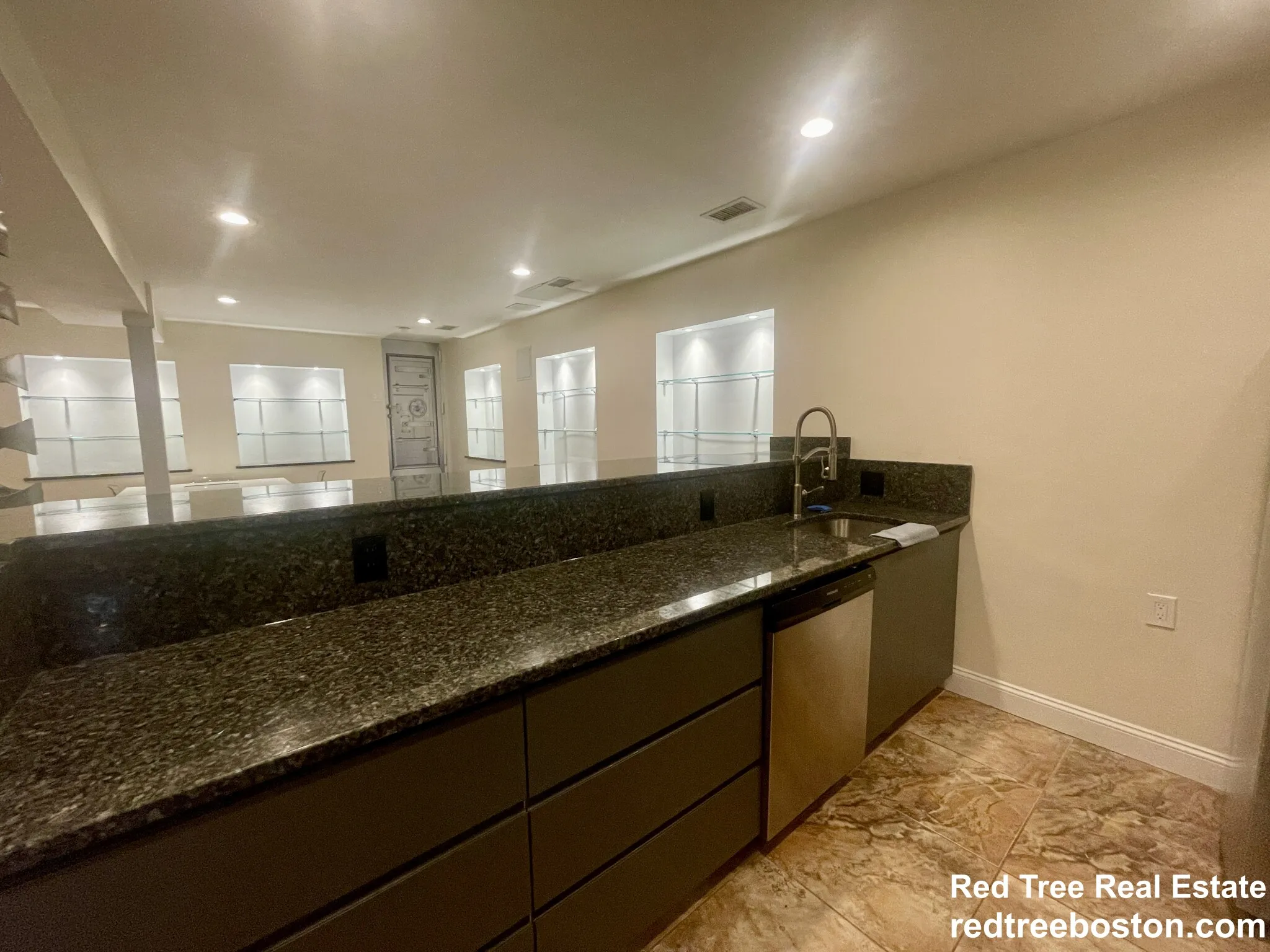 25 Saint Mary's St, Brookline