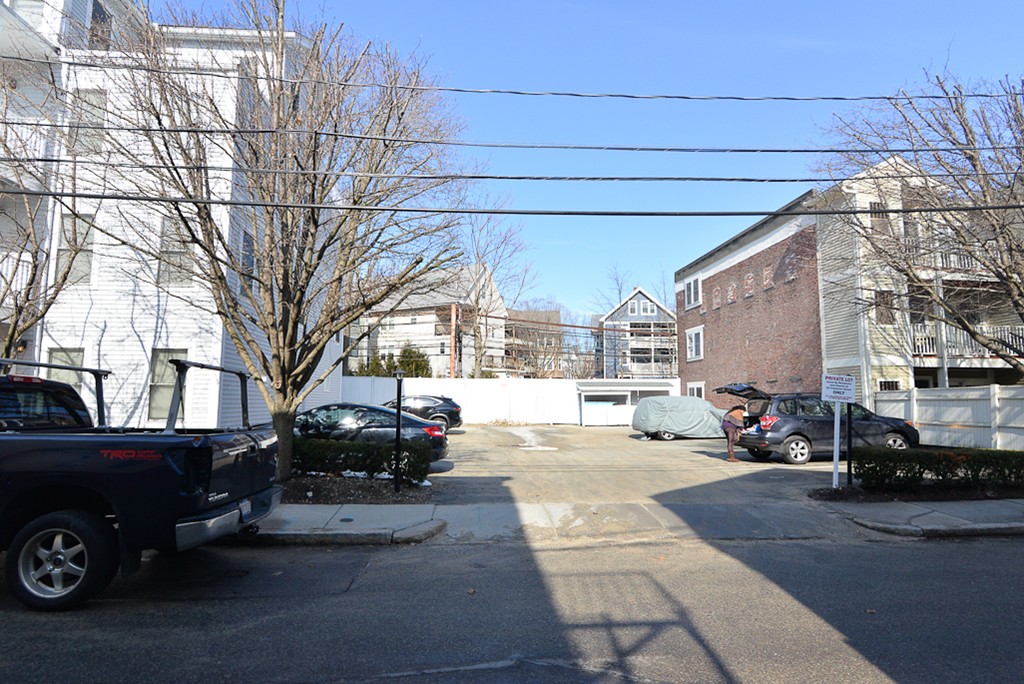 20 Cameron St, Brookline