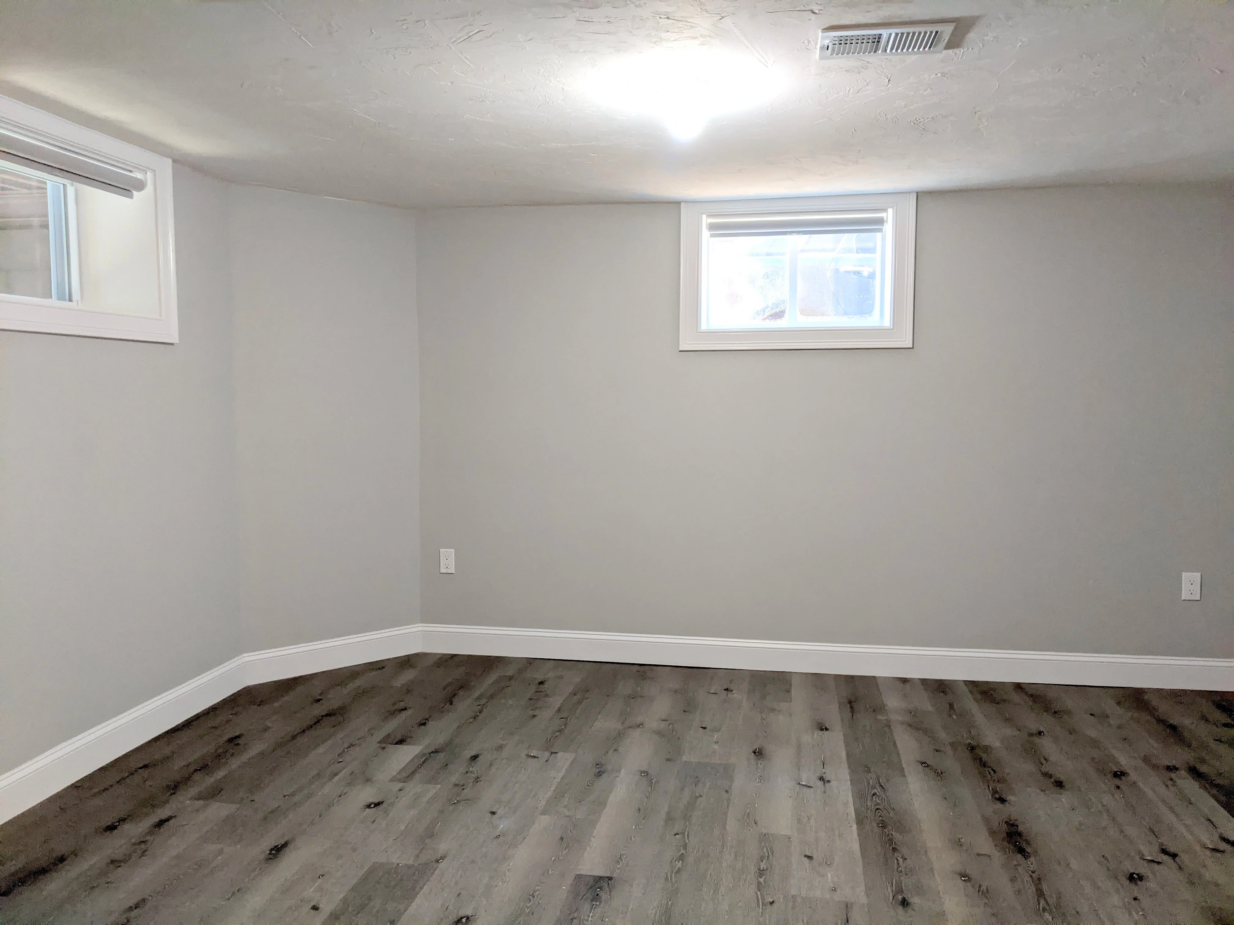 16 Bowen Ave, South Medford