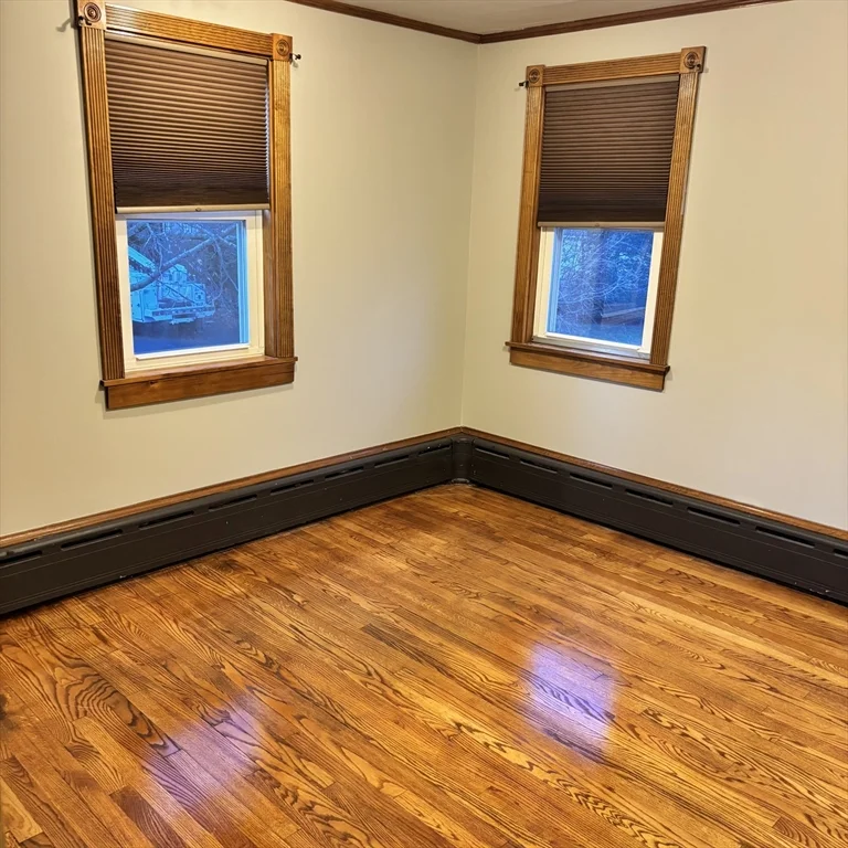 903 Prospect, Somerset