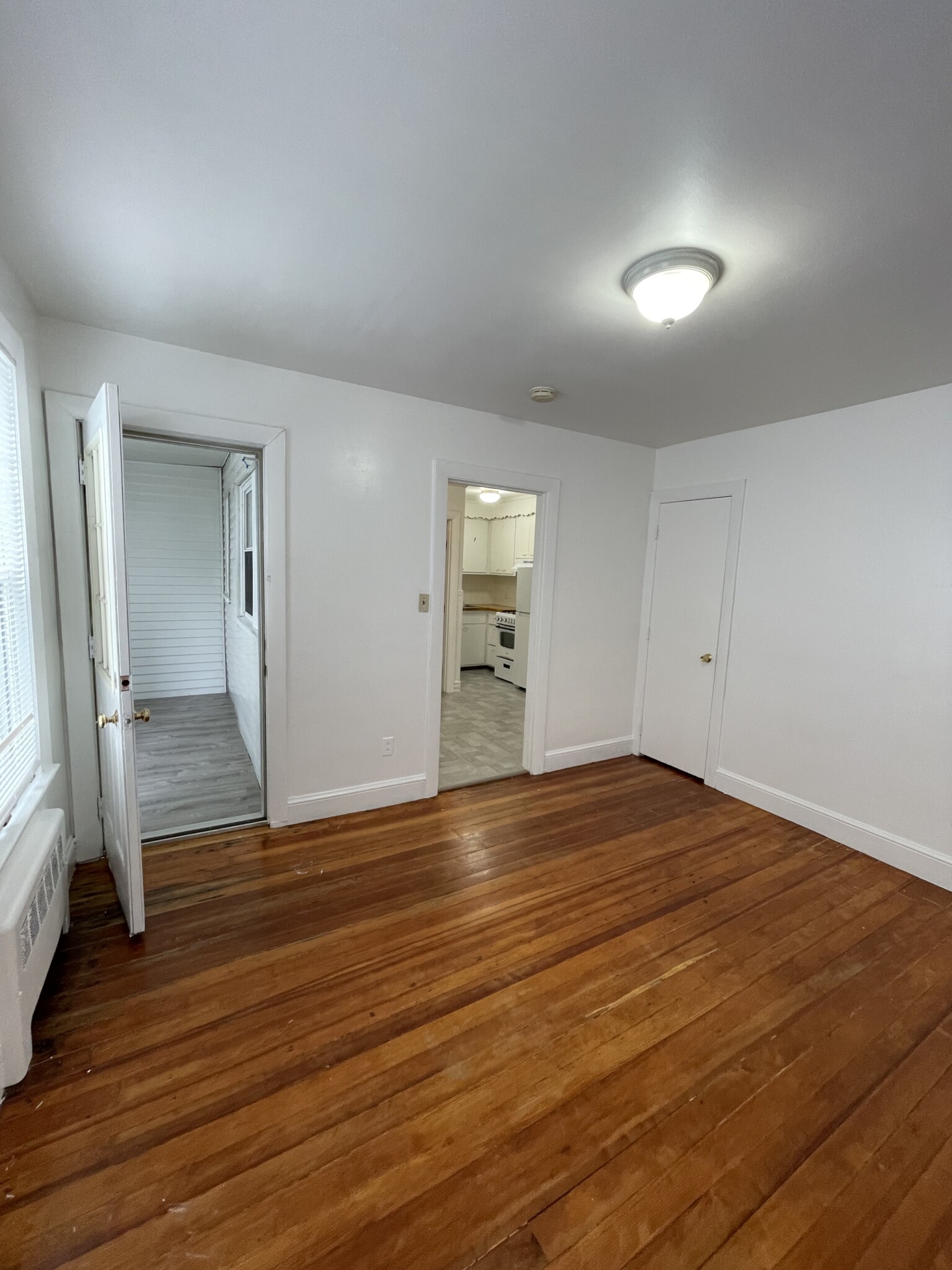 87 Winthrop Shore Dr, Winthrop