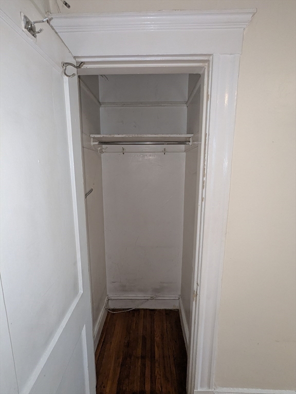 33 Walbridge St, Allston