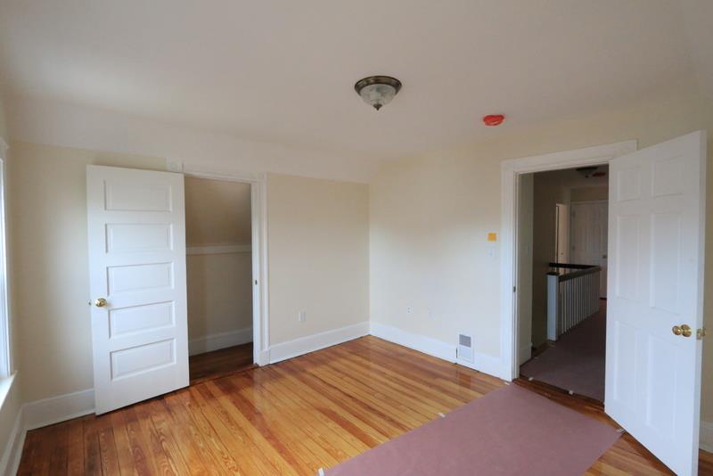 14 Bay State Ave, Powder House Square