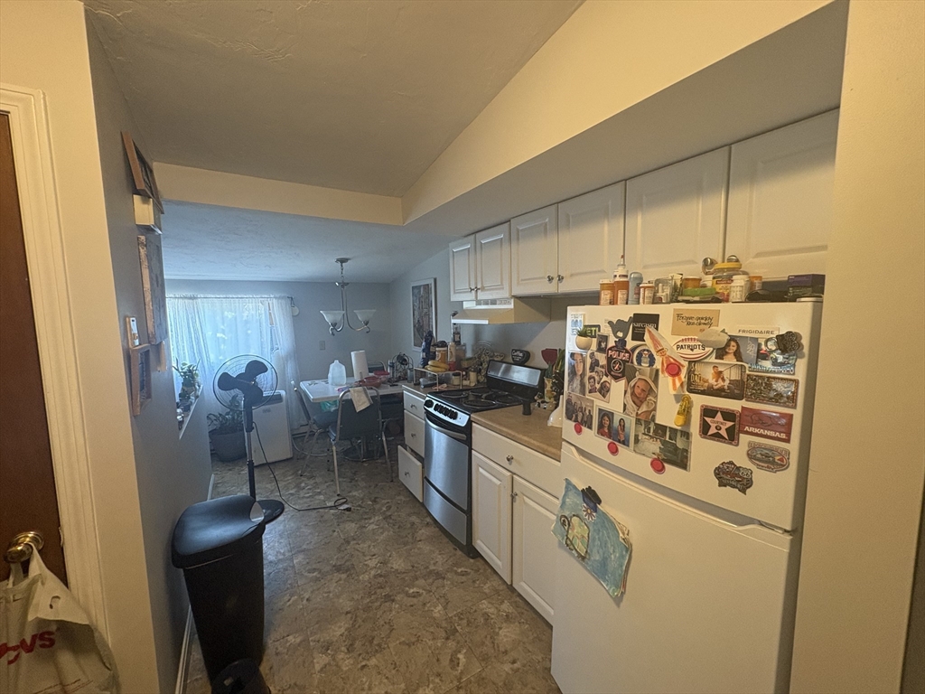 28C Peck St, Attleboro