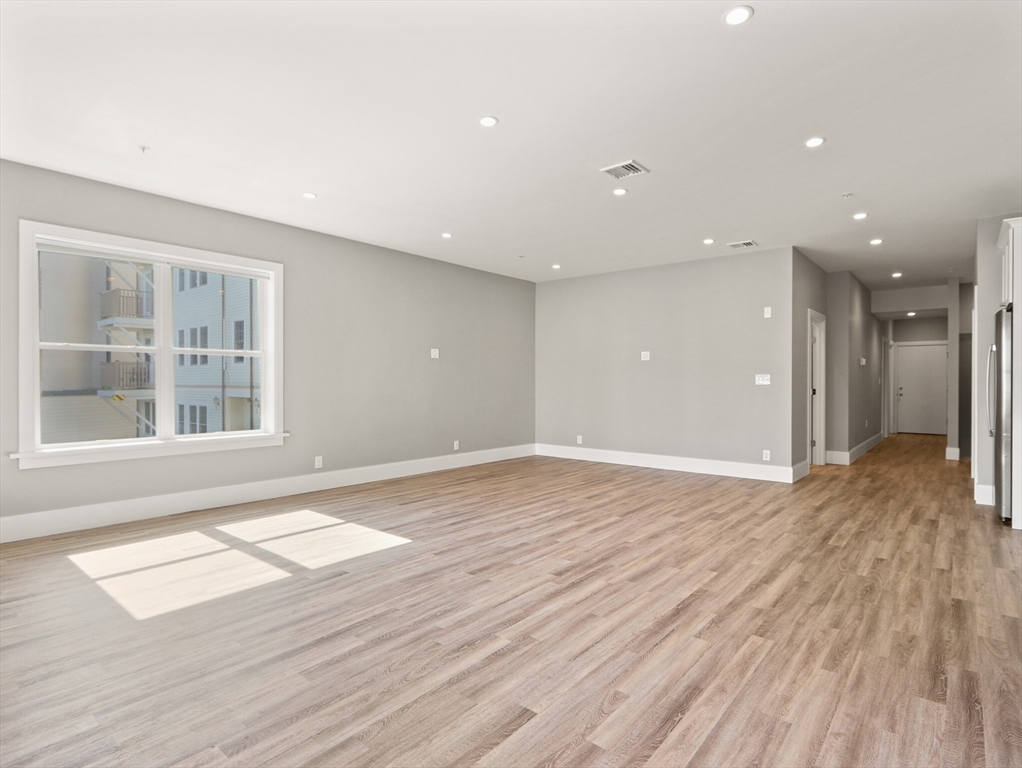 27 Vinton St, South Boston