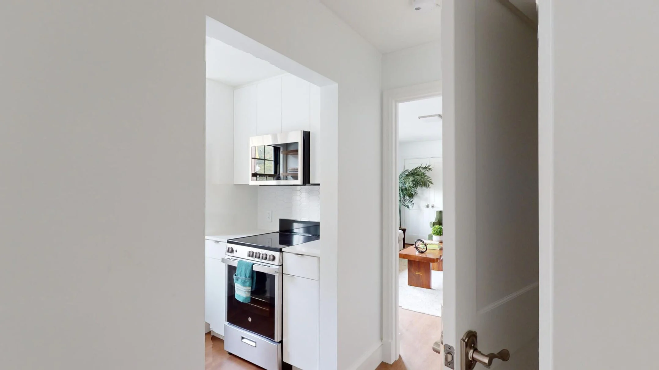 1200 Massachusetts Ave, Riverside