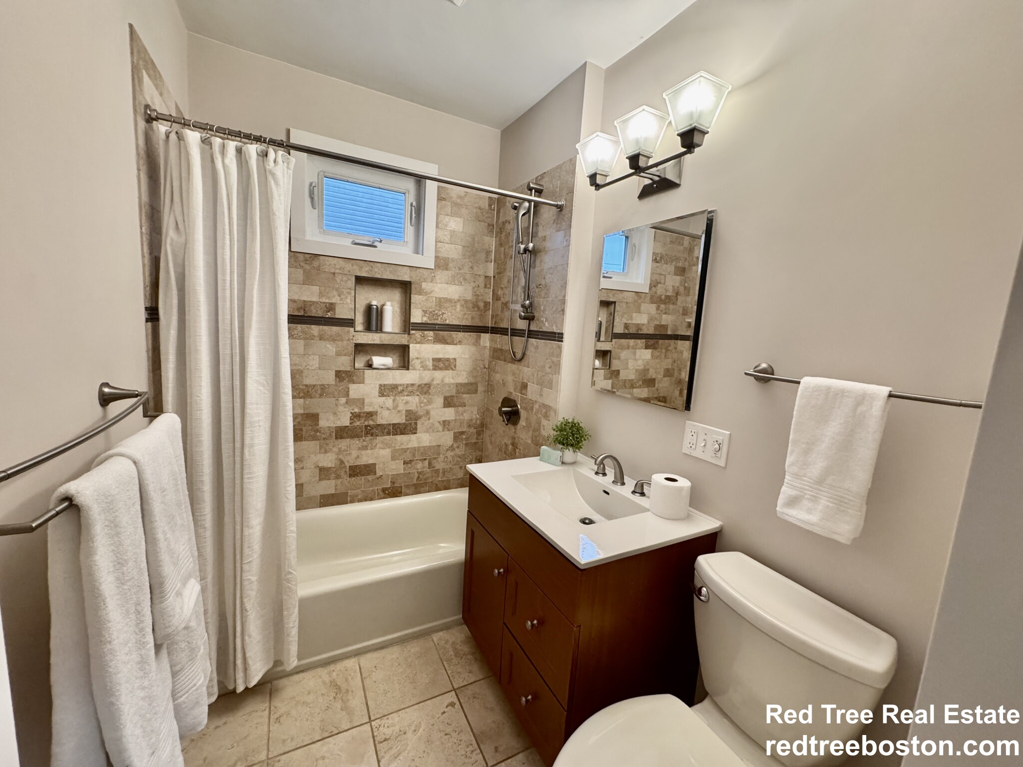 324 Beech St, Roslindale