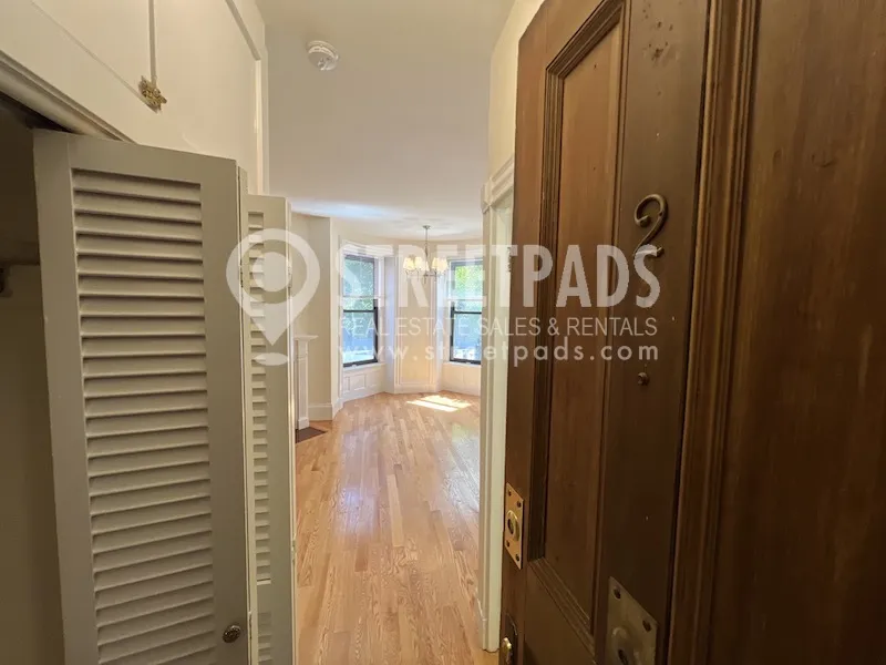 504 Beacon St, Back Bay