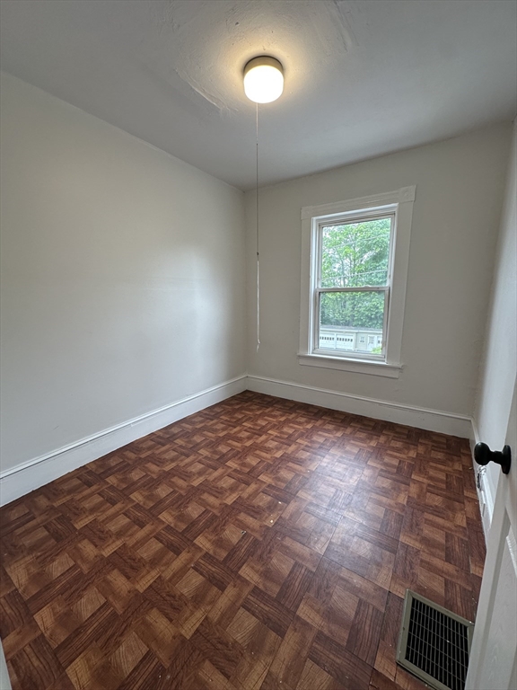 21 18th St, Centralville