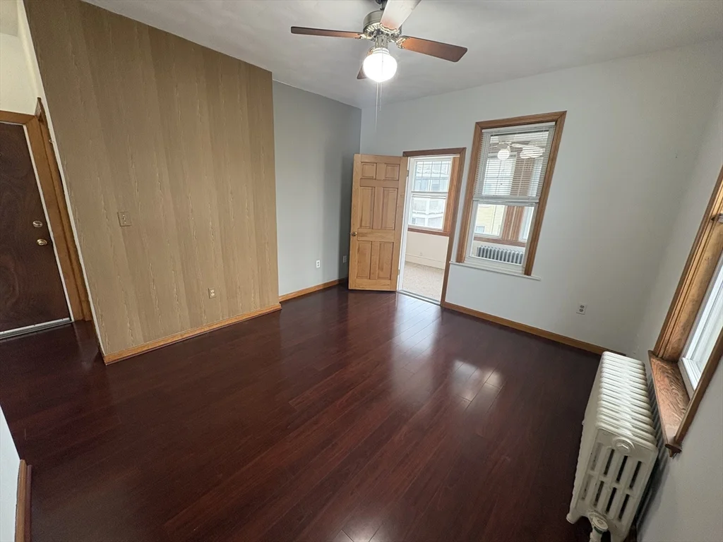 573 Shirley St, Winthrop