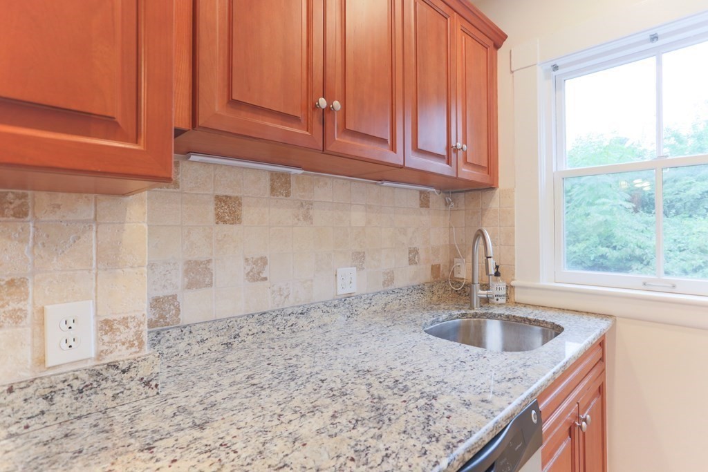 79 Jason St, Arlington