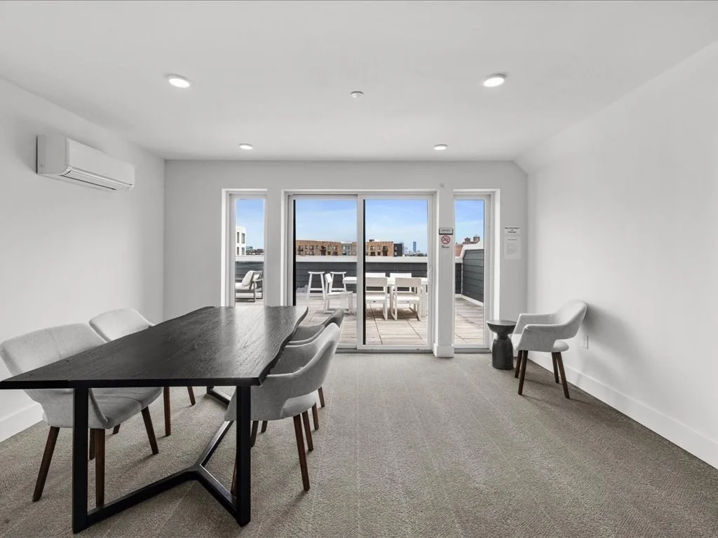 50 Hichborn, Brighton