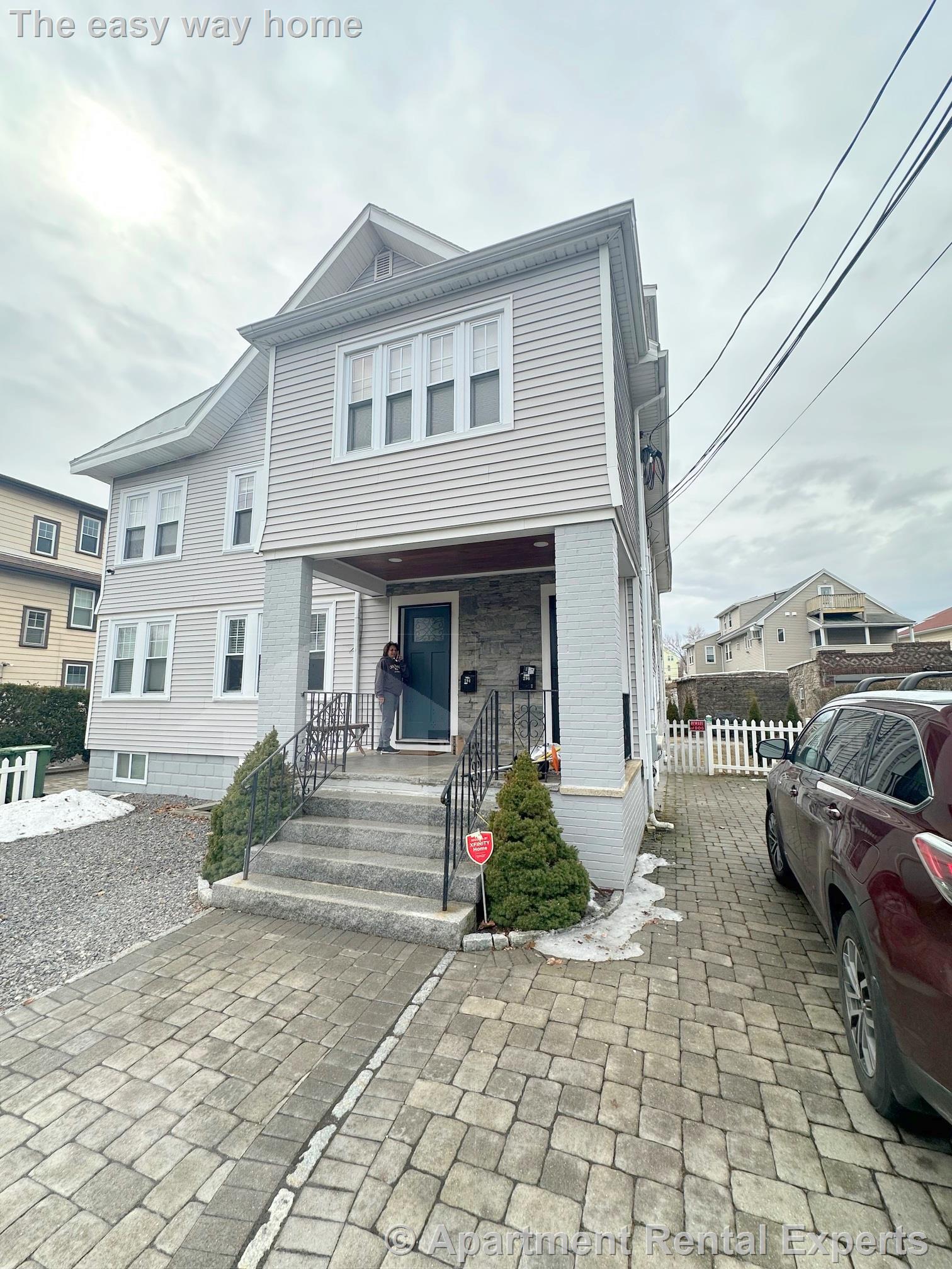 294 Arlington St, Cambridge Line