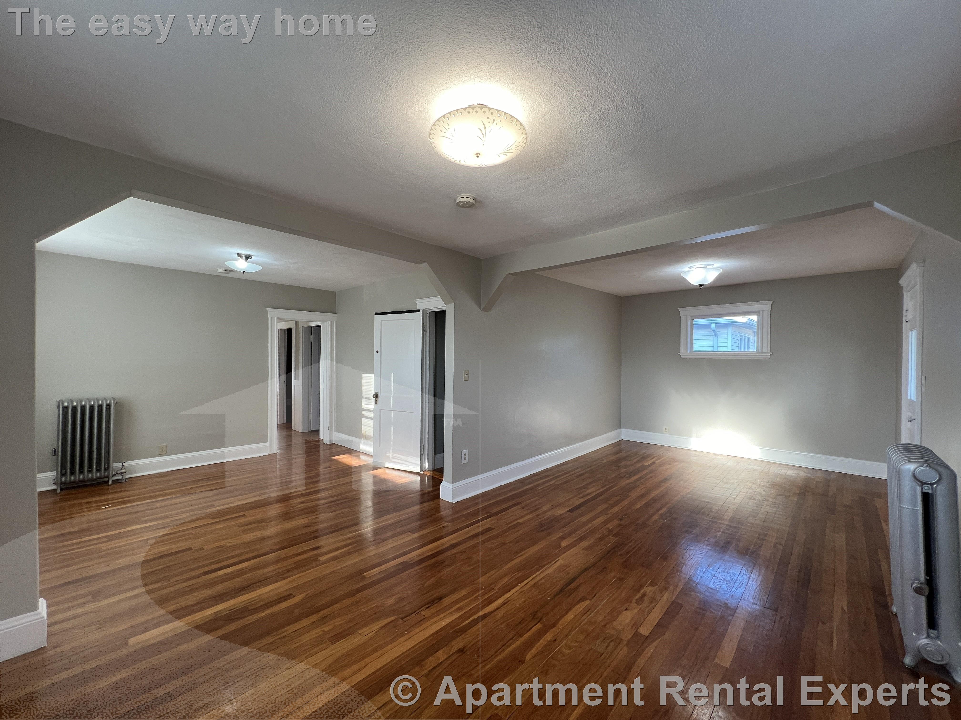 274 Chelsea St, Everett