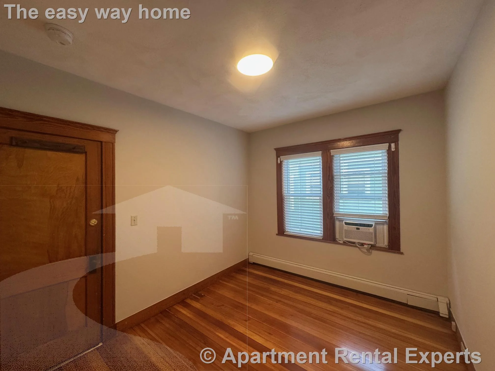 29 Frederick Ave, Tufts