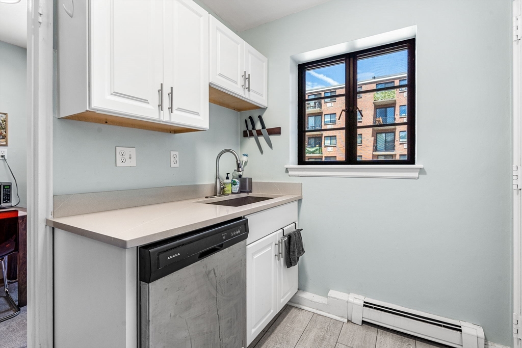 69 Strathmore, Brighton